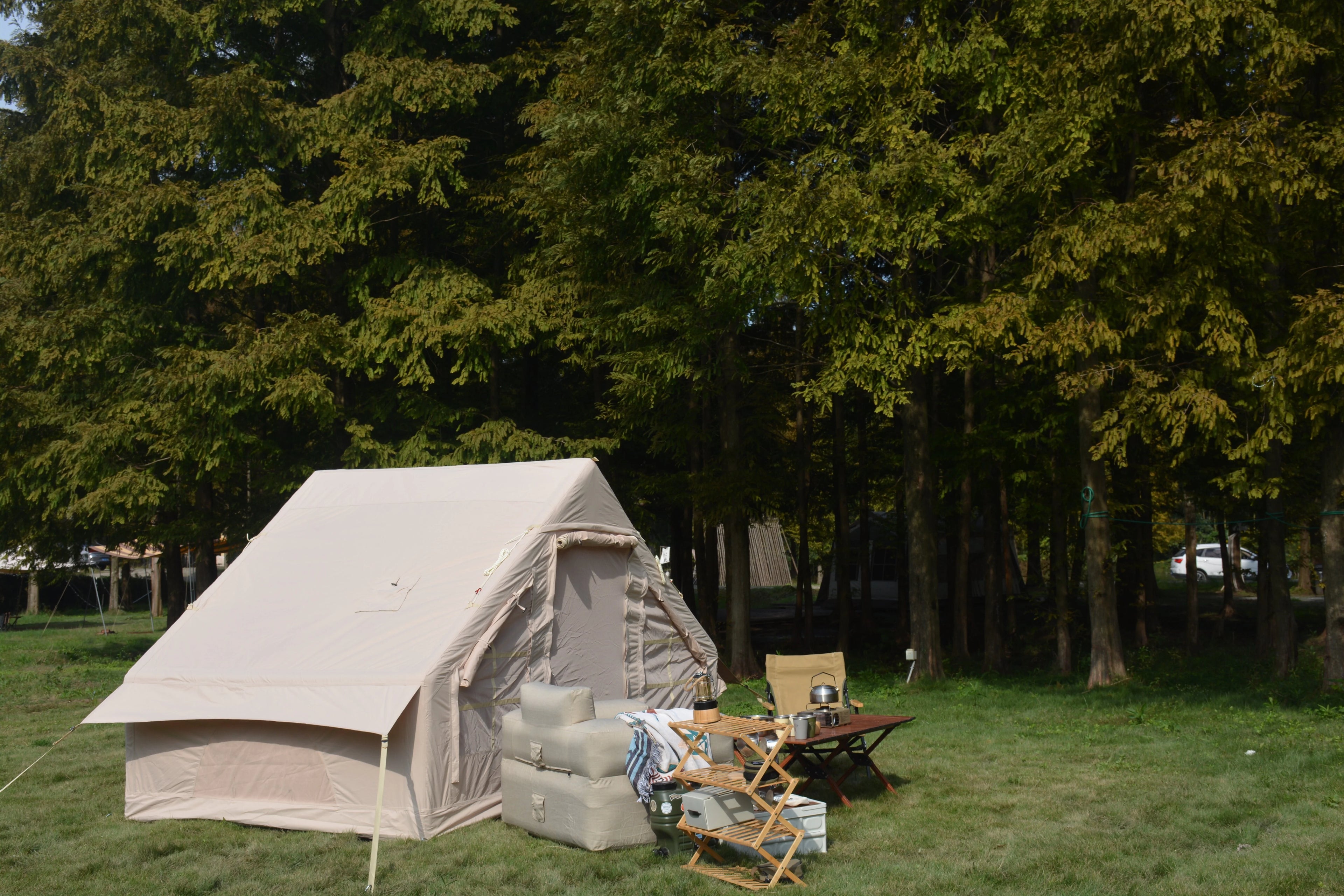 Inflatable Camping Tent Easy Setup 4 Season Glamping Tent 4-6 Persons Waterproof Windproof Outdoor Self-Supporting Blow up Tent Air Tent Portable House Beige