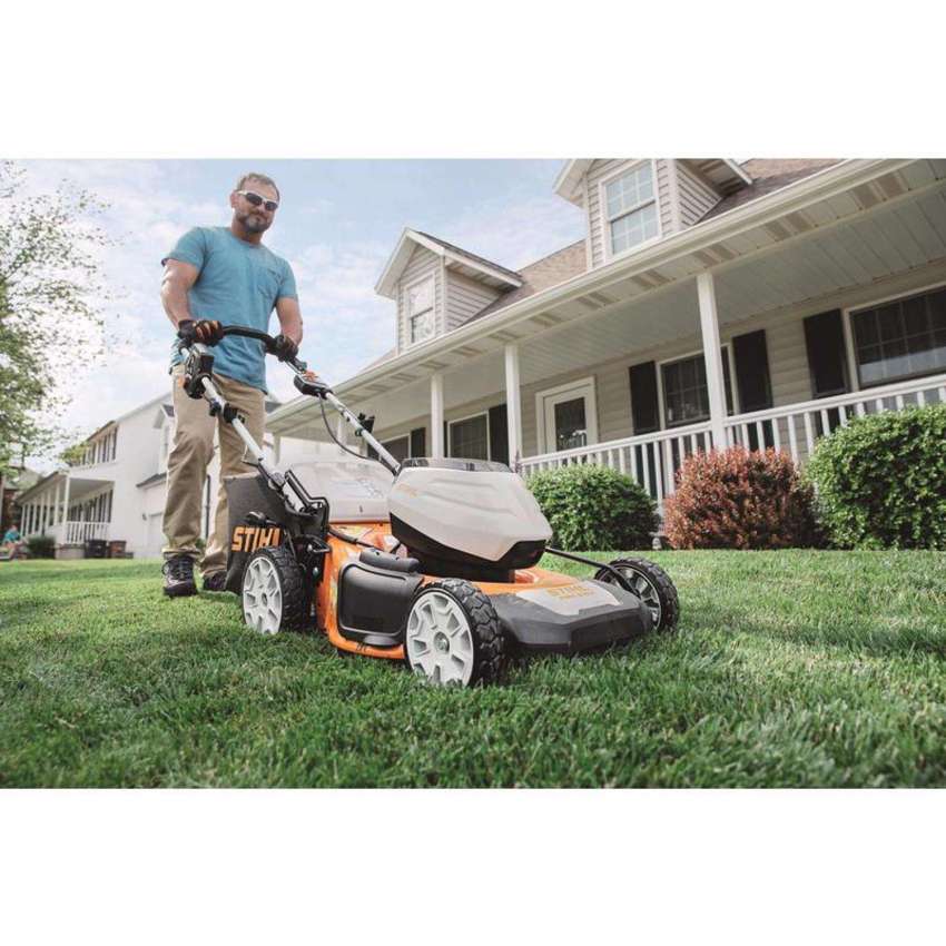 STIHL RMA 510 V 21 in. 36 V Battery Self-Propelled Lawn Mower Kit (Battery &amp; Charger)