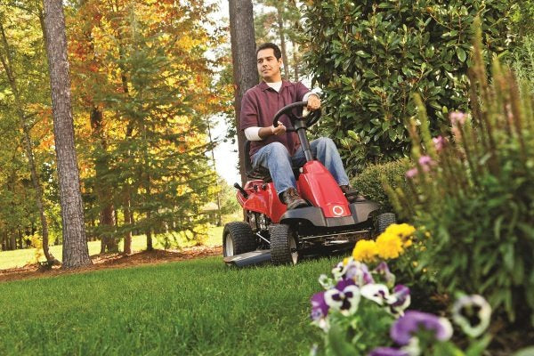 Troy-Bilt TB30 382 cm3 ride-on lawnmower with 6 gears, fully refurbished, compact design, adjustable height
