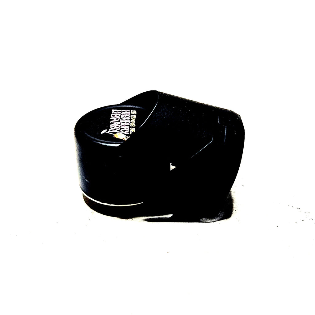 <p>10 Years of Highbury Library<br>Champagne Stopper</p>