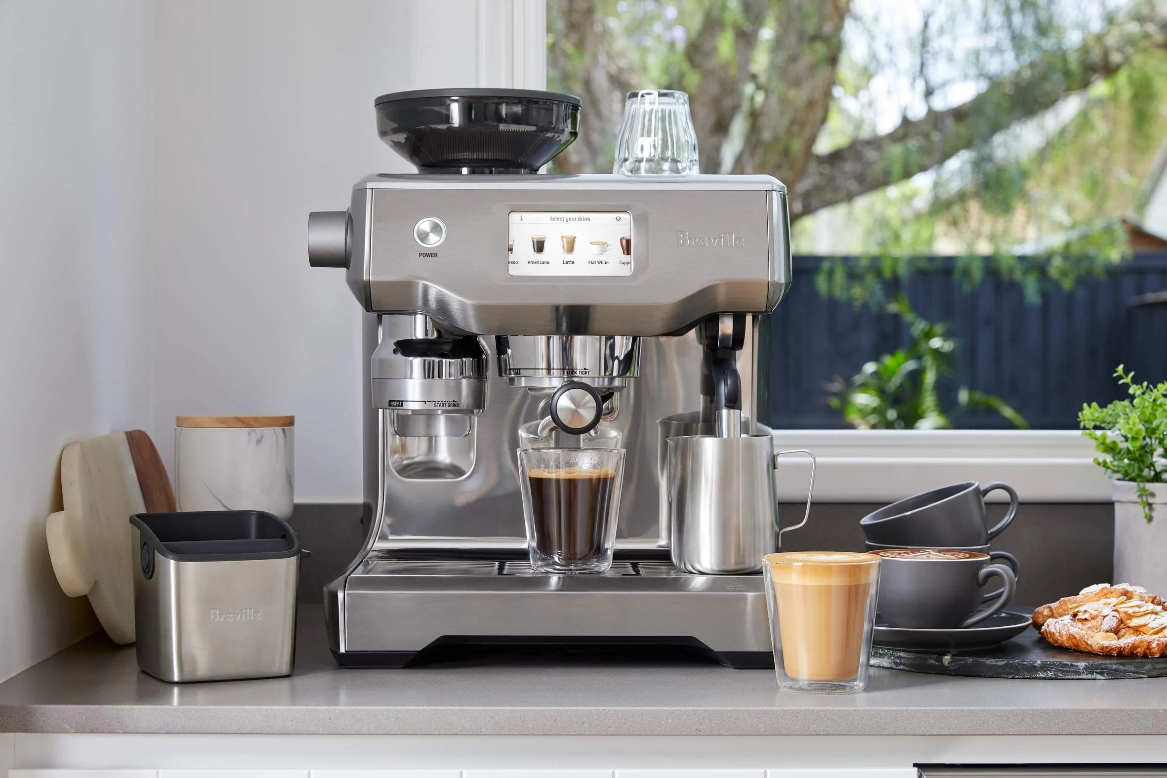 Breville BES990BSSUSC Automatic Espresso Machine