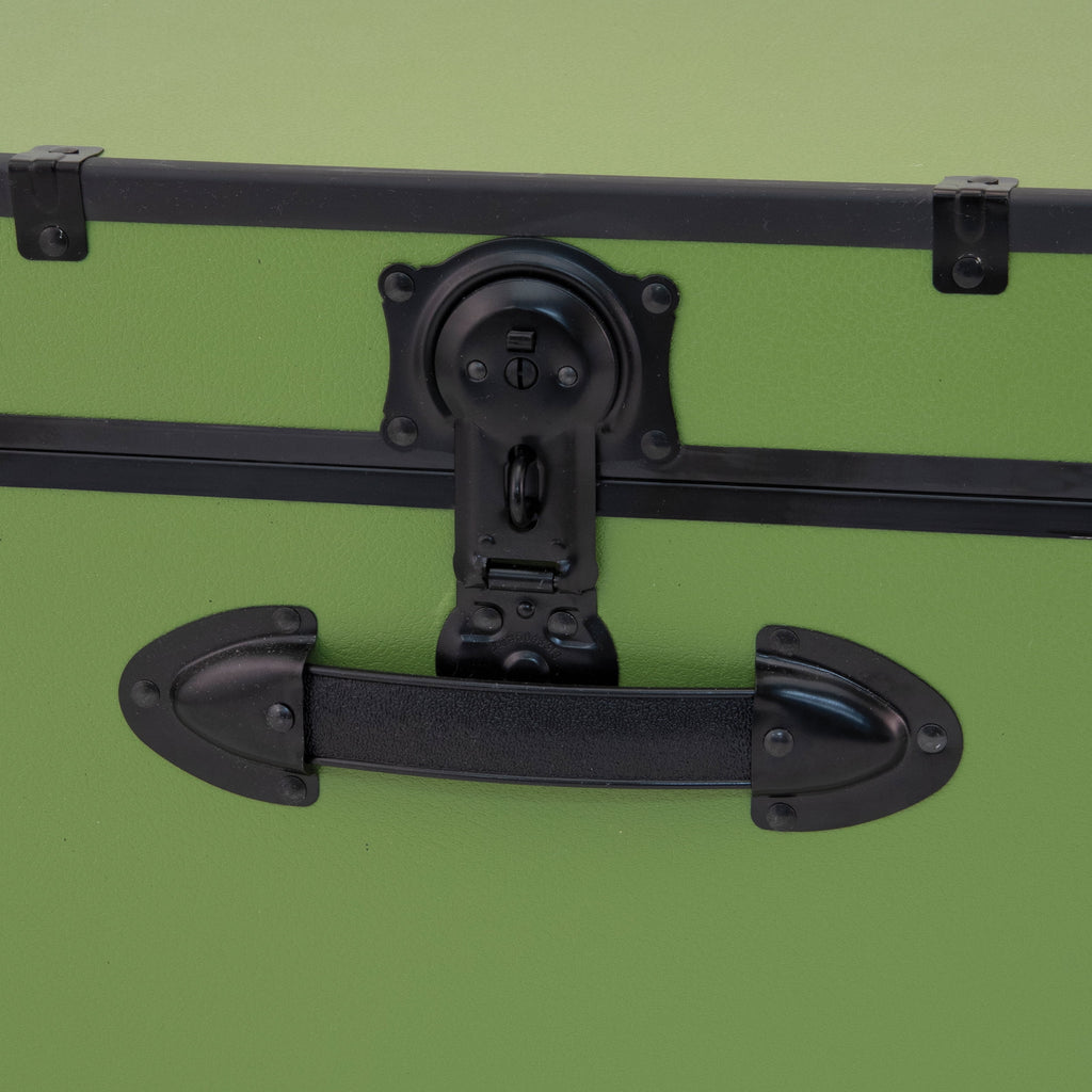 Seward Classic 30" Trunk with Lock, Olive Grove