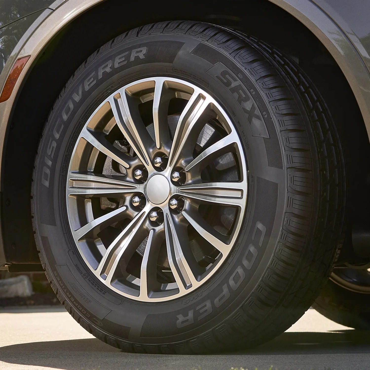 Cooper Discoverer SRX All-Season Tires 255/60R19 109H �C Pair for Trucks/SUVs