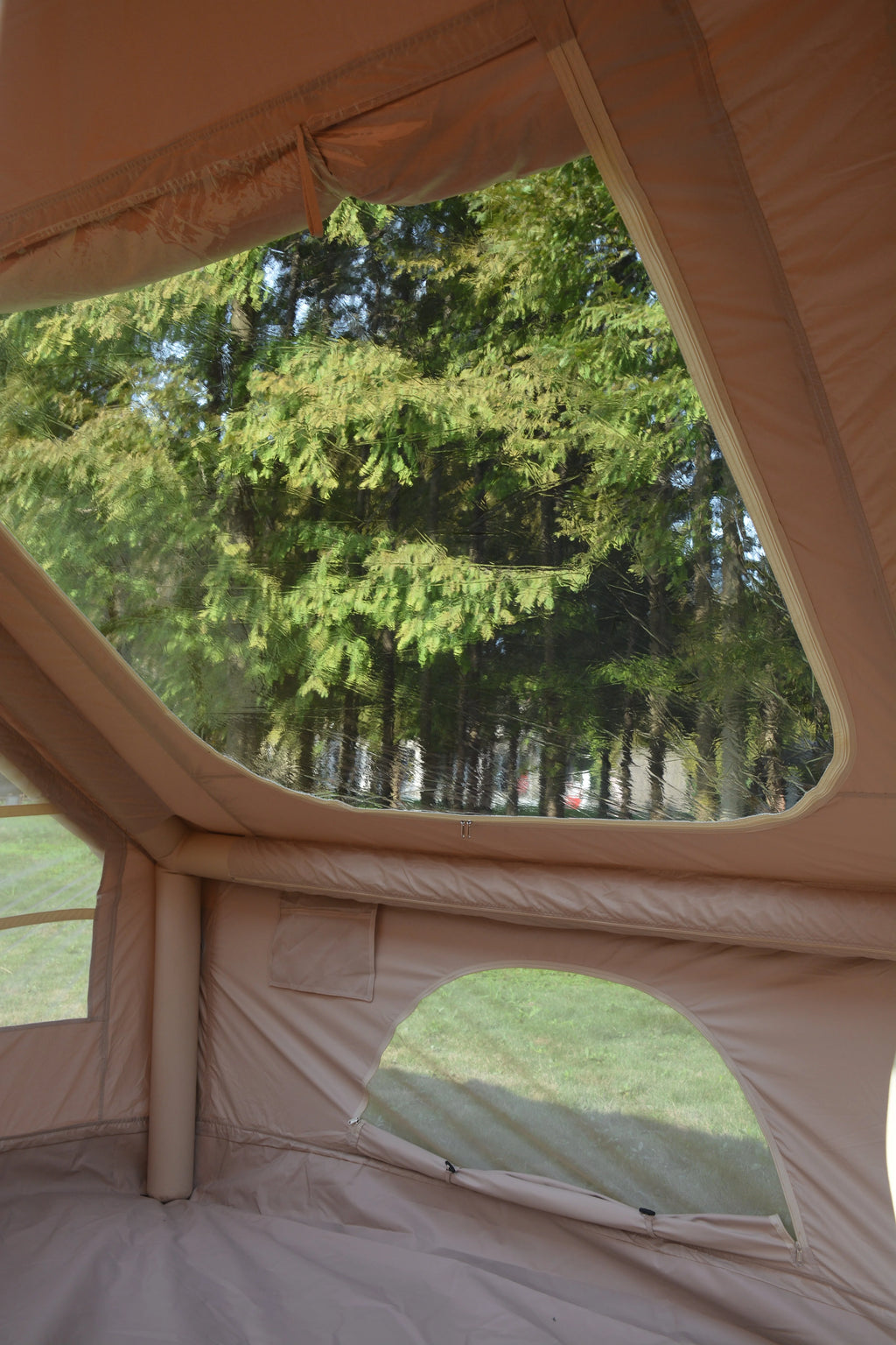 Inflatable Camping Tent Easy Setup 4 Season Glamping Tent 4-6 Persons Waterproof Windproof Outdoor Self-Supporting Blow up Tent Air Tent Portable House Beige